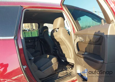 2016 Chevrolet Traverse 2Lt z USA, uszkodzony, nr VIN 1GNKRHKD7GJ266009